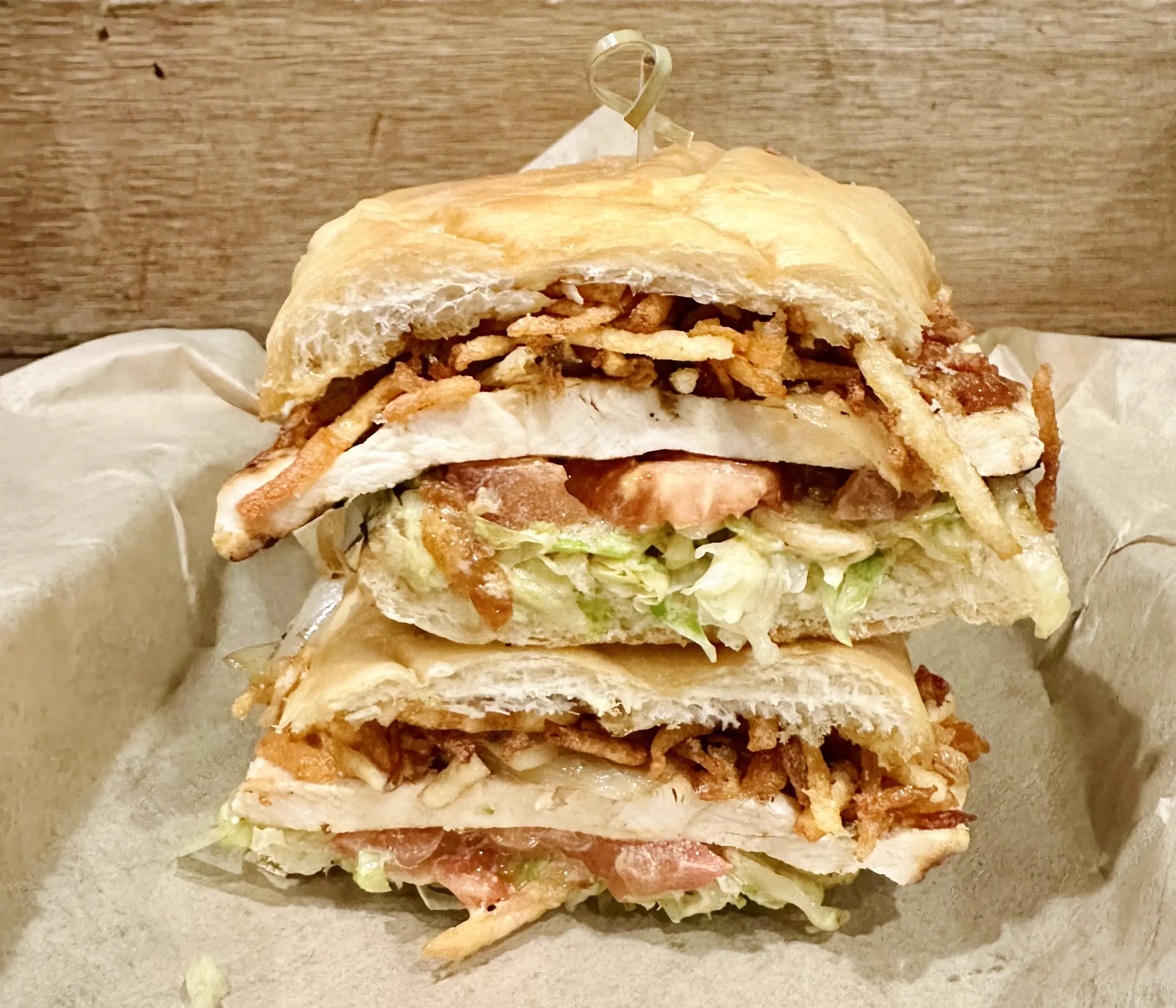chicken sandwich | pan con pollo